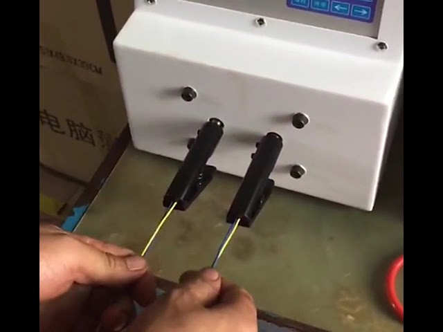 Kuparilangan koneistuskone – Kannettava punos- ja kierrettyjen kaapeliliittimien valmistus