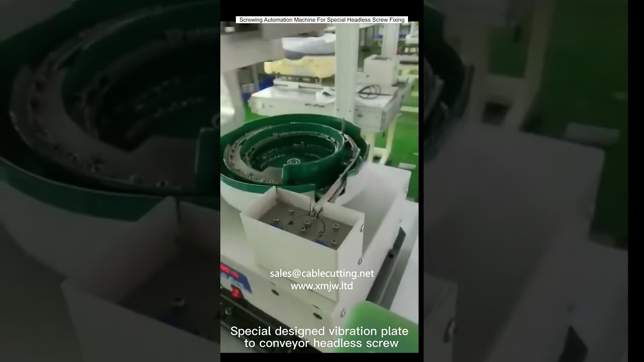 Erikoispäättömän ruuvin kiinnitysautomaatiokone