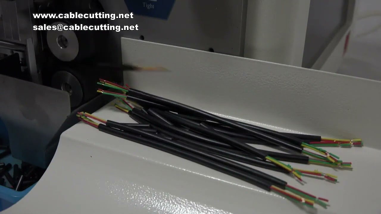 Automaattinen monijohtimisen kaapelin kuorintakone 220V/110V 3-10mm, 500-1000 kpl/h kahdeksanpyöräisellä käytöllä