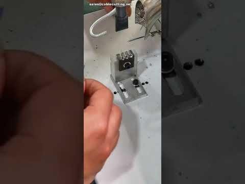 Puoliautomaattinen juotoskone: Käänteissuunnan hitsausdemonstraatio - Tehdasautomaatio